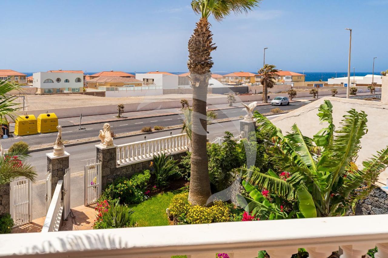 Apartamentos Los Delfines El Médano Dış mekan fotoğraf