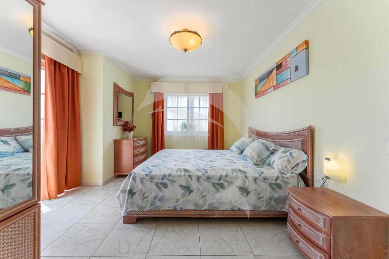 Apartamentos Los Delfines El Médano Dış mekan fotoğraf
