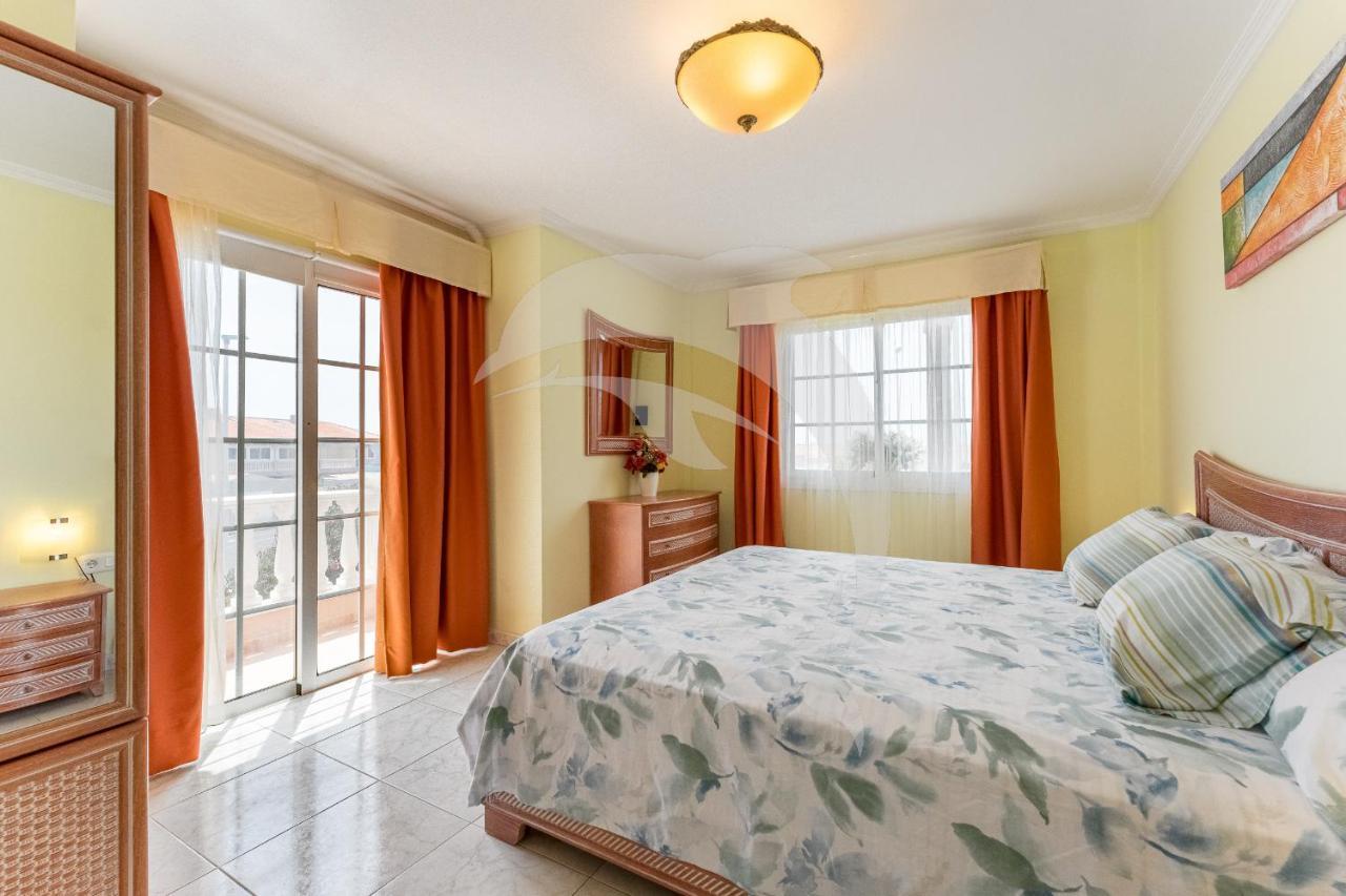 Apartamentos Los Delfines El Médano Dış mekan fotoğraf